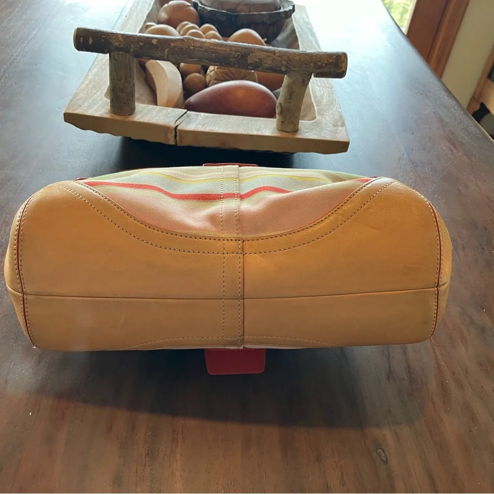 Coach vintage soho Striped Canvas Shoulder Bag with Tan Leather - Picture 4 of 10